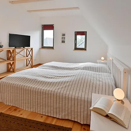 Reetdachhaus Treibholz * Wiek auf Rügen
