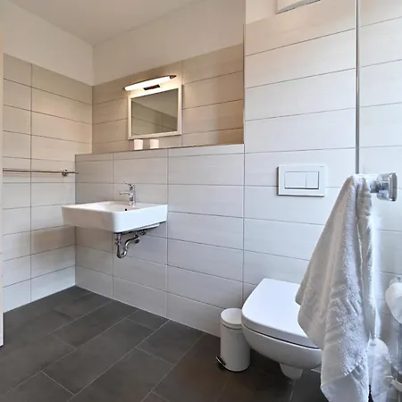 Reetdachhaus Treibholz Ferienhaus *